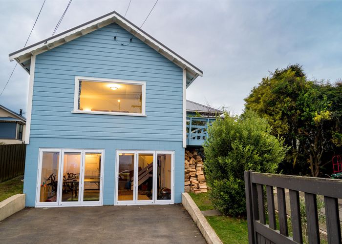 Free property data for 16 Elgin Road, Mornington, Dunedin homes.co.nz