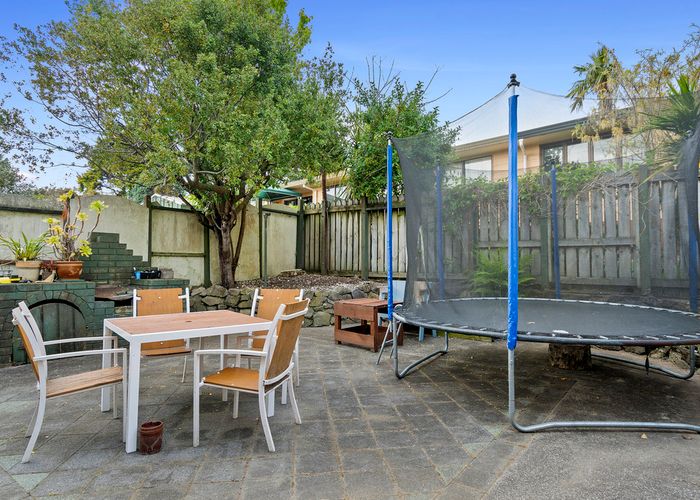  at 60 Welcome Bay Road, Welcome Bay, Tauranga