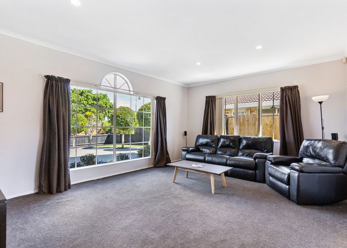  at 154 Kilkenny Drive, East Tamaki Heights, Auckland