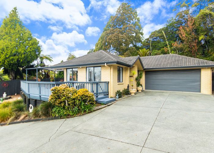 at 195 Wairere Road, Henderson