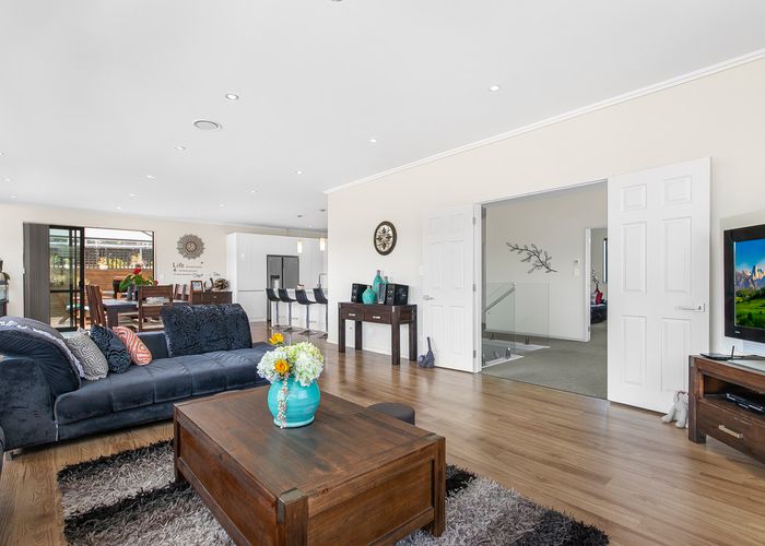  at 21 Dawood Place, The Gardens , Auckland 