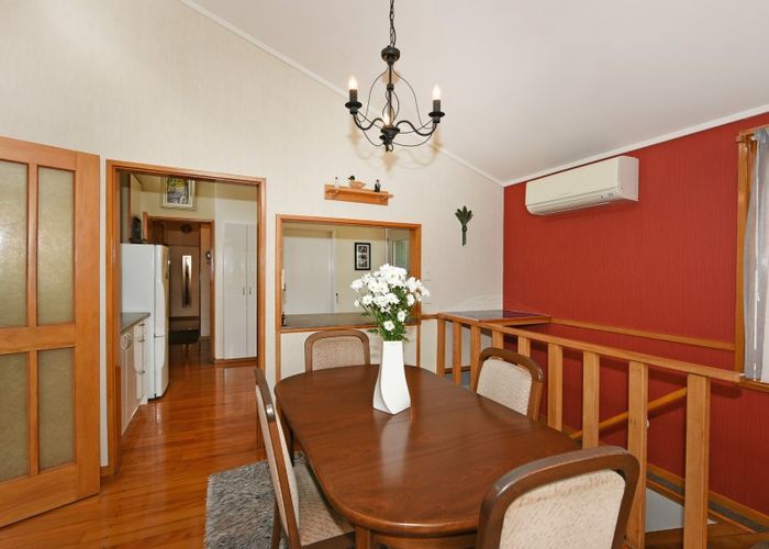 at 30 Sunbrae Drive, Silverstream, Upper Hutt