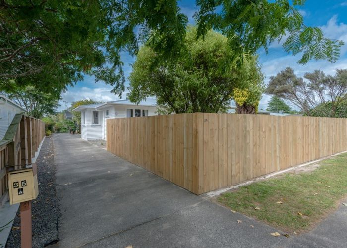  at 35 Collins Road, Melville, Hamilton
