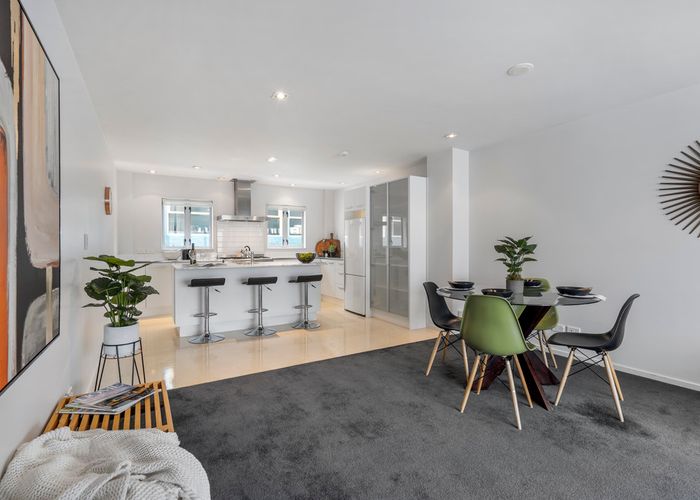  at 2073 Beaumont Highway, Beaumont, Lawrence