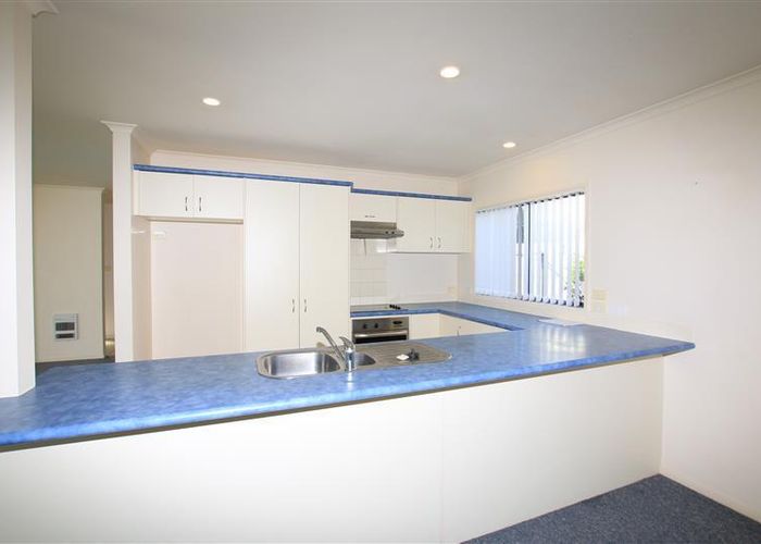  at 38 Bass Road, Albany, Auckland