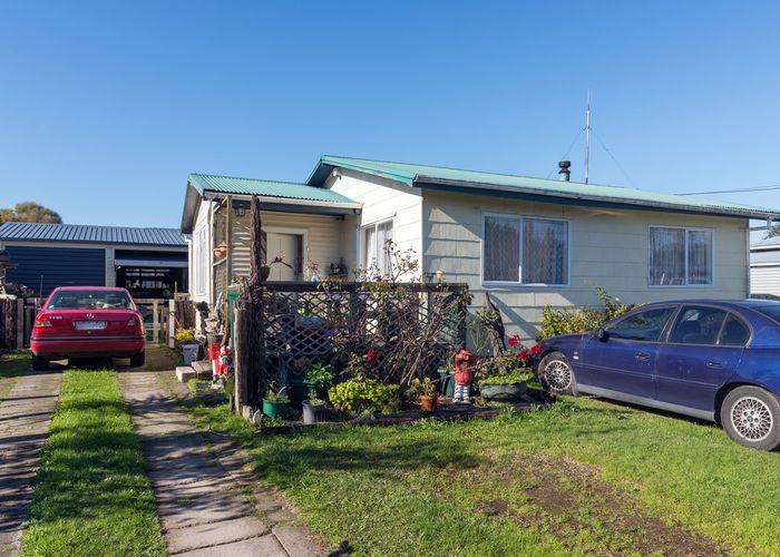  at 8 Charles Road, Hannahs Bay, Rotorua