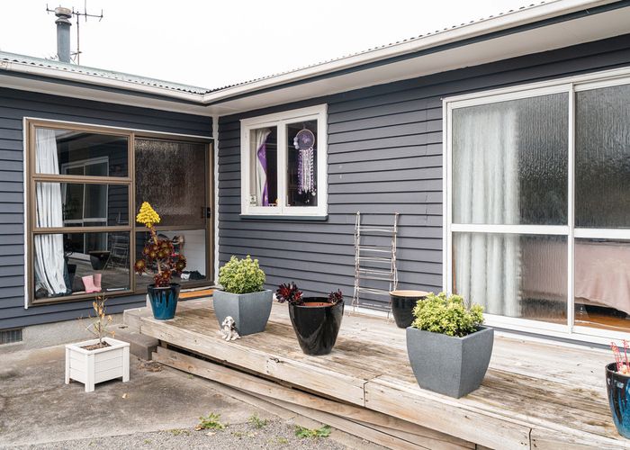  at 128 Oxford Street, Lansdowne, Masterton