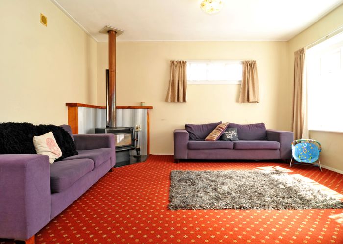  at 8 Greenacres Street, Macandrew Bay, Dunedin