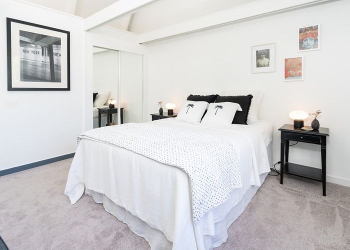  at 10 Cottleville Terrace, Thorndon, Wellington