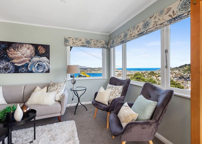  at 100 Rakau Road, Hataitai, Wellington