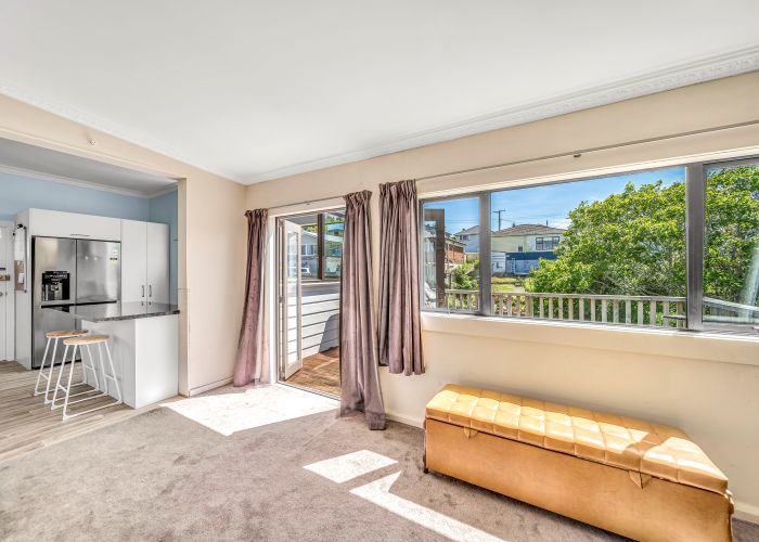  at 27 Wills Street, Balaclava, Dunedin