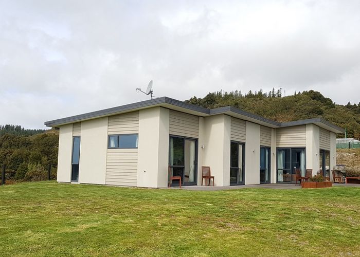  at 2 Little Paddock, BLUE SPUR, HOKITIKA