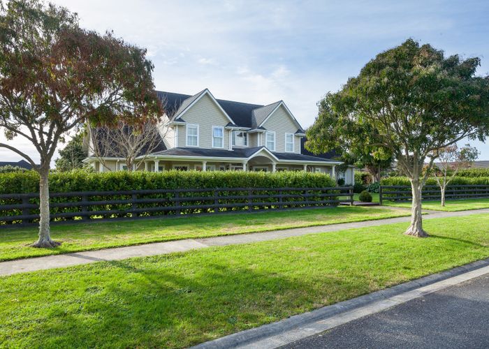 Free property data for 49 Royal Ascot Drive, Papamoa Beach, Papamoa