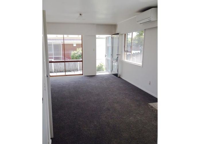  at 1/38 Stanniland Street, Sunnyhills, Auckland