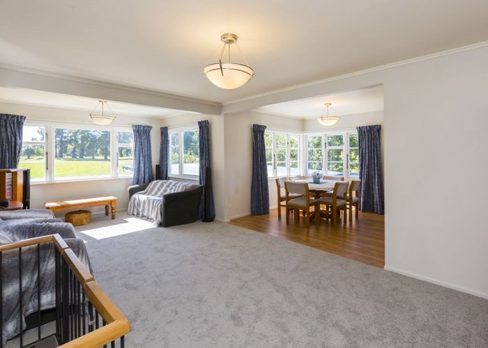  at 12 York Avenue, Manor Park, Lower Hutt