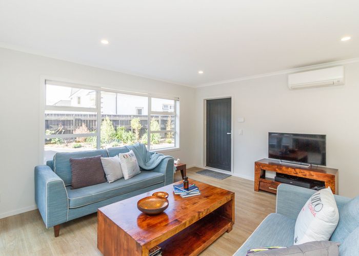  at 1B Williams Grove, Melling, Lower Hutt