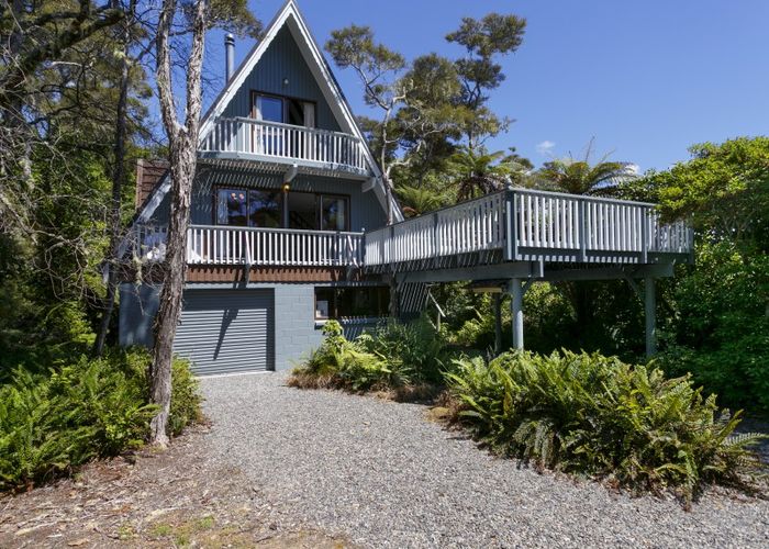 Free property data for 31 Huriwaka Street, Kuratau homes.co.nz