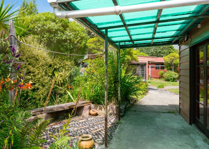  at 35 Mihiwaka Road, Long Beach, Port Chalmers