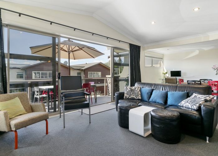  at 3/17 Tremaine Avenue, Two Mile Bay, Taupo