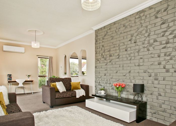  at 24 Hibiscus Avenue, Hamilton Lake, Hamilton