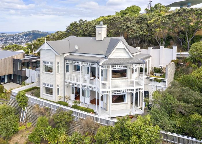  at 10 Lookout Road, Roseneath, Wellington