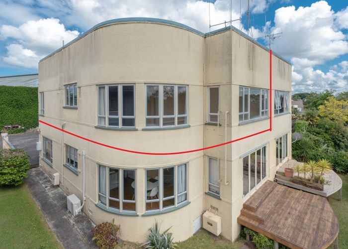  at 12 Little London Lane, Hamilton Central, Hamilton
