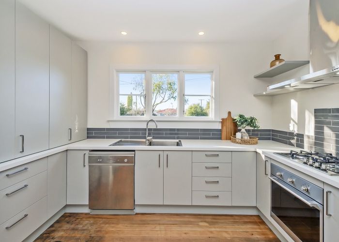  at 10 Thornton Street, Darfield, Darfield