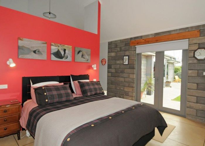  at 20 Saint Laurent Way, OHAU, LEVIN