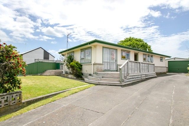  at 4 Moray Place, Tamatea, Napier
