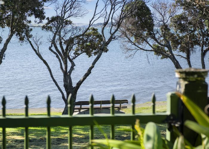  at 78 Bramley Drive, Farm Cove, Auckland