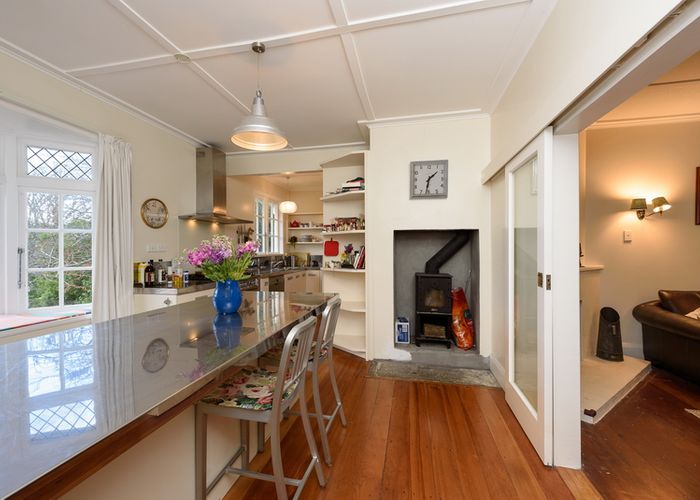  at 32 Cashmere Avenue, Khandallah, Wellington