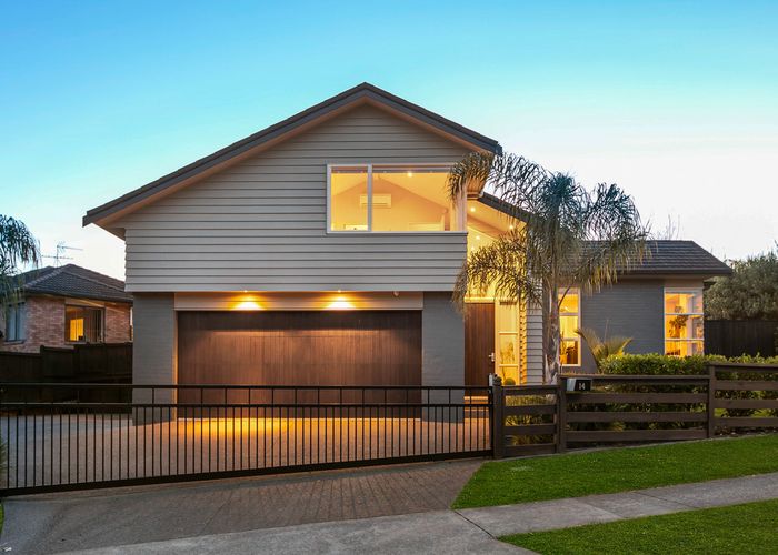  at 14 Chateau Rise, Flat Bush, Auckland