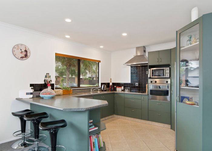  at 8 Madeleine Terrace, Papamoa Beach, Papamoa