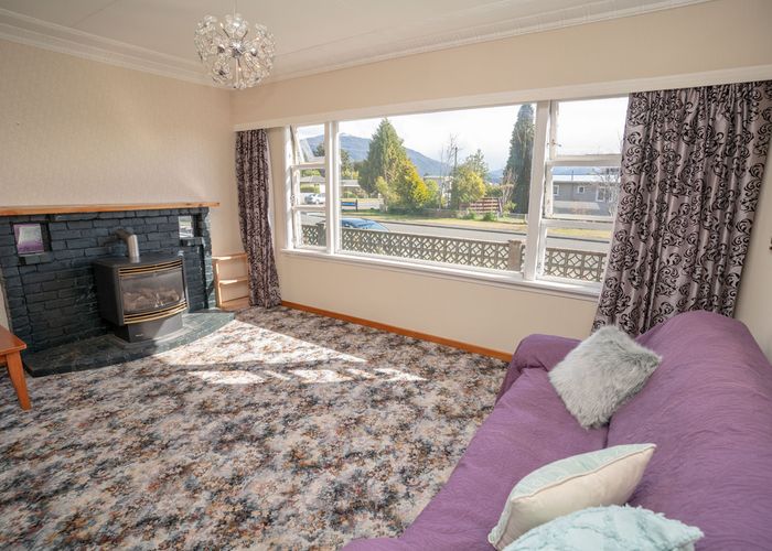  at 20 Pompolona Street, Te Anau, Te Anau