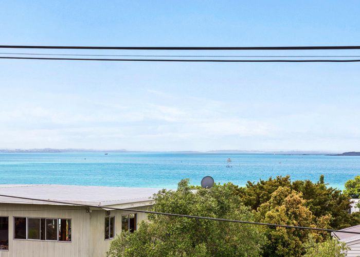  at 41 Ronaki Road, Mission Bay, Auckland