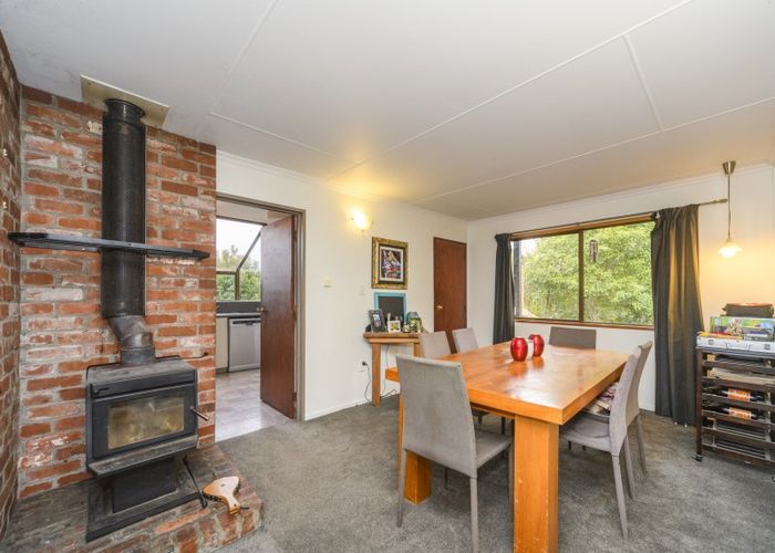  at 12 Osborne Terrace, Feilding, Feilding