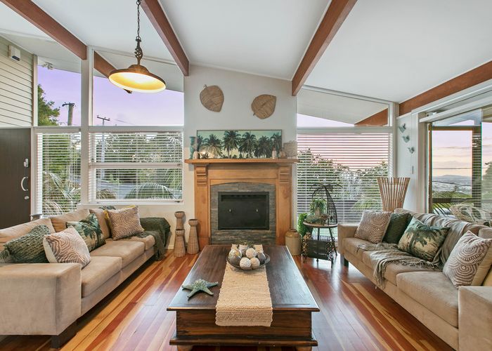  at 129 Point View Drive, East Tamaki Heights, Auckland