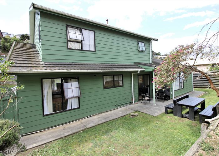 Free property data for 23 Cortina Avenue, Johnsonville, Wellington