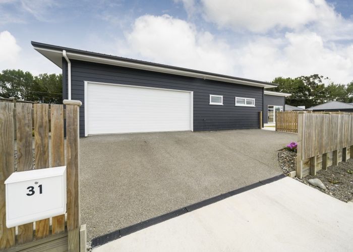  at 31 Coutts Way, Fitzherbert, Palmerston North