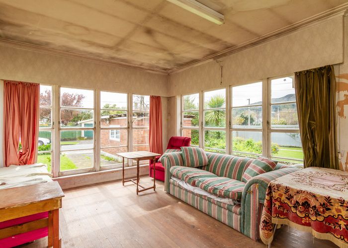  at 49 Fairfield Avenue, Fairfield, Lower Hutt