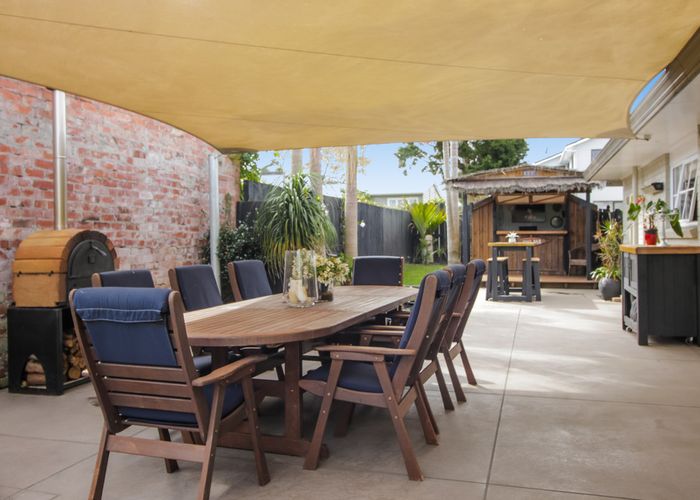  at 48A Marine Parade, Mellons Bay, Auckland