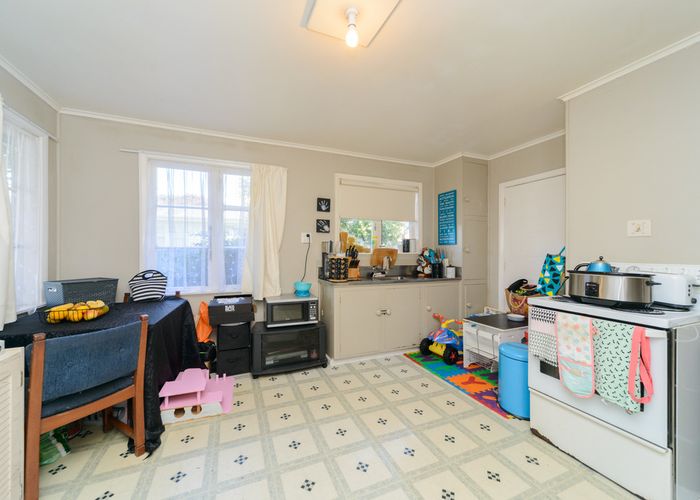  at 94 Maxwells Line, Awapuni, Palmerston North