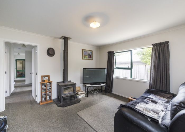  at 9 Duke Street, Feilding, Feilding