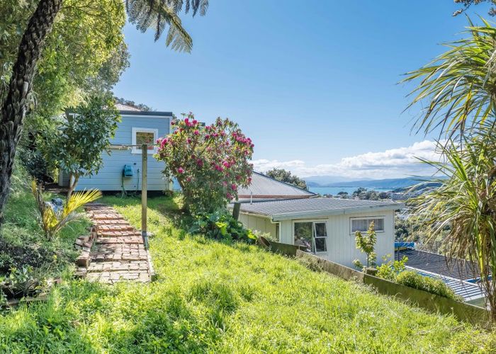  at 65 Reuben Avenue, Brooklyn, Wellington
