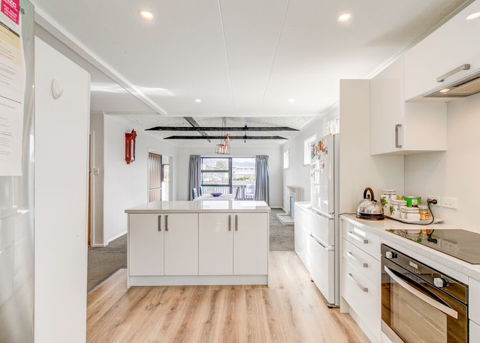  at 17 Derby Place, Cannons Creek, Porirua