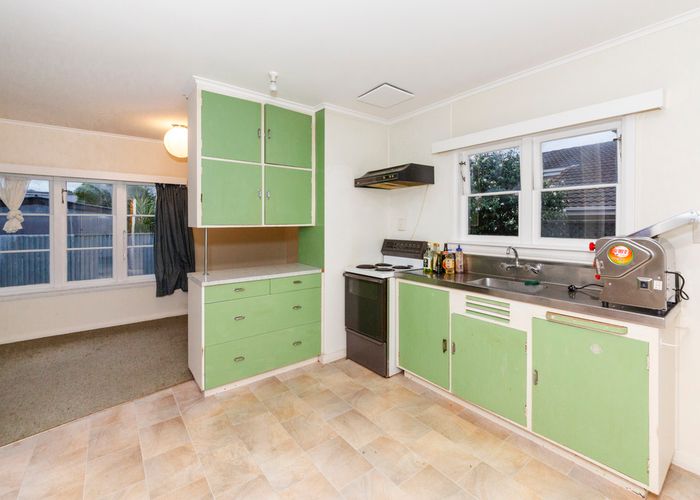  at 8 St Albans Avenue, Hokowhitu, Palmerston North