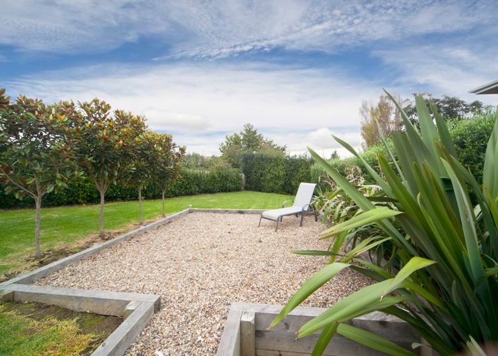  at 15 Sunset View Road, Panmure, Auckland