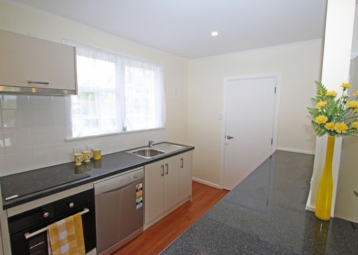  at 24 Gloucester Street, Cannons Creek, Porirua