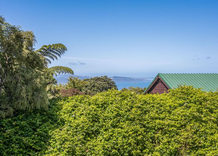  at 46 Pekanga Road, Normandale, Lower Hutt