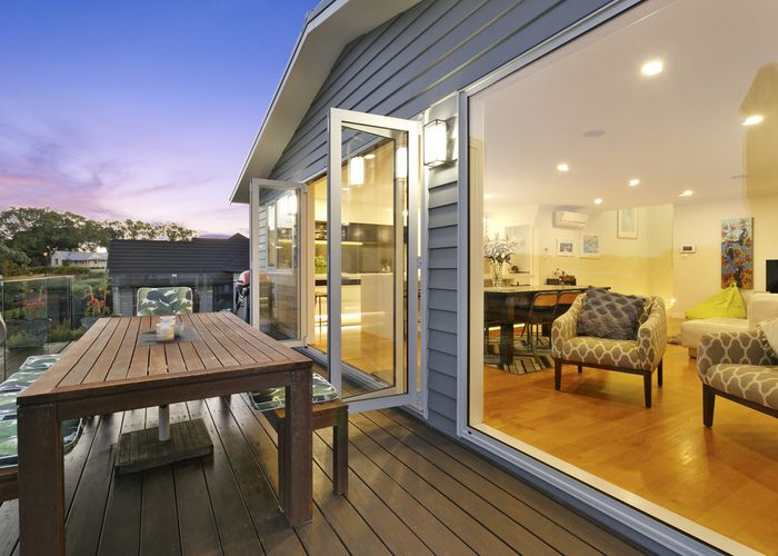  at 10 Fennell Crescent, Silverdale